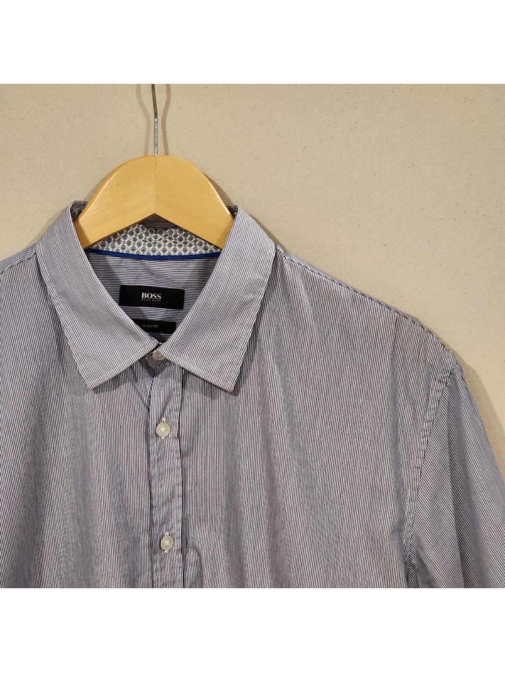 Hugo Boss Slim Fit Button Down L